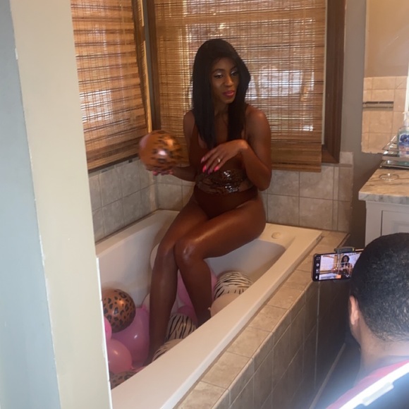 Women’s leopard print bodysuit! - Picture 5 of 13